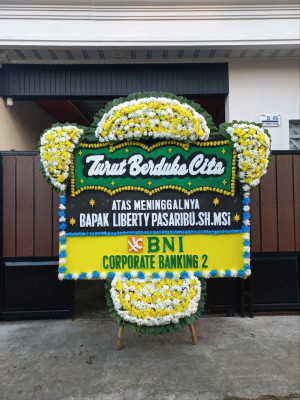 Papan Bunga Duka di Pasrepan