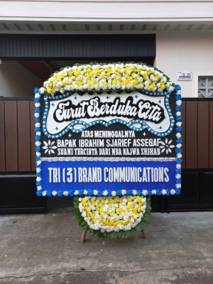 Papan Bunga Duka di Pasrepan